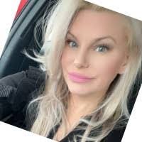 Sharon Tatro's Instagram, Twitter & Facebook