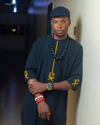 Embracing the roots of fashion and trend in grand style. . Muse : Eric Mania  Photographed by Justice Prince #modelphotography #topnotchornothingmore  #facebookviral #model #fanpage #celebrityphotographer #outdoorphotography  #viral #fyp