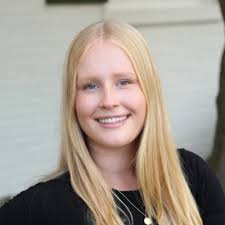 I am thrilled to announce that I have accepted an offer with Northwestern  Medicine as a Pre-PA intern at Lake Forest Hospital for the summer of 2025! 