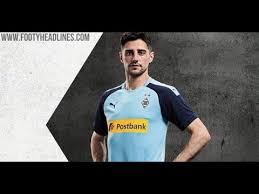 Diese seite enthält eine komplette übersicht aller absolvierten und bereits terminierten saisonspiele sowie die saisonbilanz des vereins m'gladbach u19 in der saison güncel sezonun toplam istatistiği. Borussia Monchengladbach 19 20 Away Kit Released Youtube