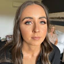 Bec Heaver Makeup and Beauty (@becheavermakeupandbeauty) • Facebook