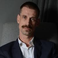 David Henze's Instagram, Twitter & Facebook