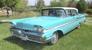 A very nice example of the squared off look for the big m i believe it was attempting a modern contemporary look.and notice the pushbutton controls for. 1958 Mercury Monterey Volo Auto Museum