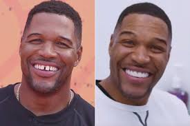 'Don't do it': Michael Strahan fixes his trademark smile