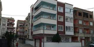 Doğu ve batı cephe aynı oranda güneş alır.i̇kiside pek fark etmez biri öğleden önce diğeri öğleden sonra bol güneş alır. Eviniz Ruzgari Nereden Aliyor