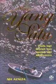 Gaya bahasa yang sangat menawan. Books Kinokuniya Kau Yang Satu Nia Azalea 9789831240779