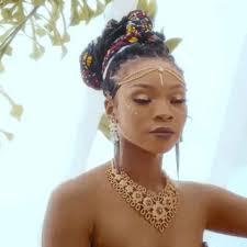 terri-money-grungecake-thumbnail