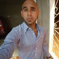 Emanuel Betancourt (@EmanuelDice)