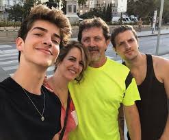 Manu rios at the internet movie database. Manu Rios Bio Age Net Worth Height Single Nationality Body Measurement Career