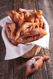 10 Recettes Gourmandes Pour Feter Mardi Gras Recette Gourmande Recettes De Cuisine Bugnes