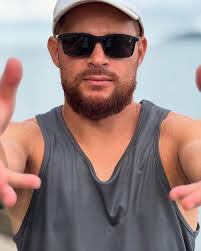 𝐄𝐝𝐬𝐨𝐧 𝐍𝐚𝐬𝐜𝐢𝐦𝐞𝐧𝐭𝐨