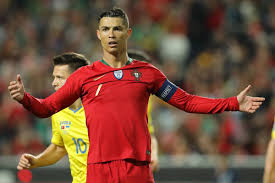 Piłkarska reprezentacja portugalii będzie broniła mistrzowskiego tytułu zdobytego przed pięcioma laty. Portugalia Oglosila Sklad Na Euro 2020 Cristiano Ronaldo I Spolka Marza O Obronie Tytulu
