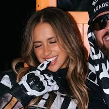 Anna Minnis (anna_minnis026)