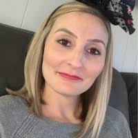 400+ "Sandy Wallace" profiles