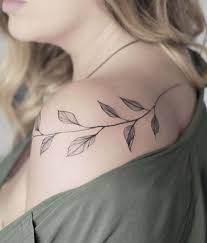 Classic Leaf And Branch Tattoos On Shoulder For Girls Styles Beat Shoulder Tattoo Branch Tattoo Shoulder Tattoos For Women