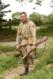Check spelling or type a new query. Epingle Par Paul Brunner Sur Whatever Grabs Me Militaire Guerre Mondiale Soldats Americains