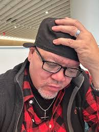 Sammy Dixon's Instagram, Twitter & Facebook