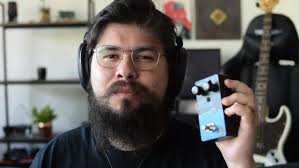 Hermano de la casa Daniel "Mono" Briceño bajista de La Vida Bohéme  testeando nuestro #Econodrive en Bajo y Sintetizador! 👊🏻