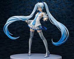Snow Miku 1 4 Scale Figure In 2021 Hatsune Miku Miku Figure Hatsune