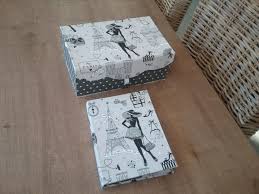 Voici Les Ouvrages De La Maman Manu Et De La Jeune Fille Anastasia Jolies Ouvrages Fatima Cartonnage Tissus Paris Tuto Couture