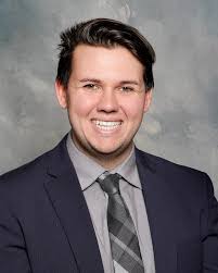 Logan Ponder's Instagram, Twitter & Facebook