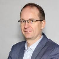 90+ profils pour “Regis”