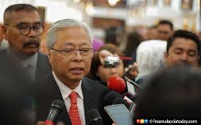 Jun 01, 2021 · defence minister ismail sabri yaakob said earlier that shops and malls will close, apart from retailers selling basic necessities, while hotels can only provide pandemic quarantine facilities. Bn Will Field Younger Person Says Opposition Leader In Dig At Ph Candidate S Age Free Malaysia Today Fmt