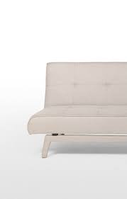 Yoko Ein Zeitgemasses Und Minimalistisches Sofa Das Ideal Als Gastebett Ist Wenn Man Wenig Platz Hat Schlafsofa Sofa Haus Deko