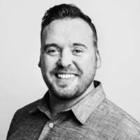 Seth Hines's Instagram, Twitter & Facebook