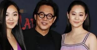 Con gái của Lý Liên Kiệt, người "sướng như tiên", người bị bỏ mặc