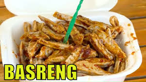 Cuma gw yang berani siram deddy corbuzier basreng. Pedas Manis Basreng Karamel Bikin Ketagihan Ragam Indonesia 01 10 20 Youtube
