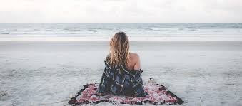 Photo de femme libre de droit : où en trouver et comment choisir ?