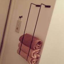 100均 セリア でおしゃれ収納 今すぐ真似したくなるアイデア集 2ページ目 badkamer handdoeken handdoek opslag badkamerideeen
