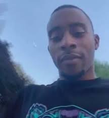 Amazon driver fed up with long hours quits mid-shift and leaves van at  petrol station