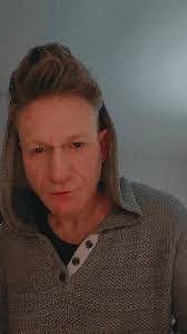 Don Hedger's Instagram, Twitter & Facebook