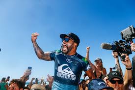 Wsl/screenshot at the rip curl narrabeen classic, in the sixteenth round, italo ferreira fell victim to the harshest. Fertalo Ferreira Is The Opening Champion In Australia And Heads To Tokyo In 2020 World Surfing Unmeant