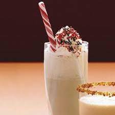 White Chocolate Rum Milkshake Rum Milkshakes Boozy Milkshake Yummy Drinks