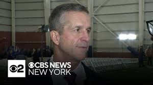 Baltimore construction workers pay tribute to bridge collapse victims