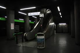 What you need to do is go to the side of the screen whhen you're still in the game lobby. File Gioia Mm2 Station Jpg Wikipedia