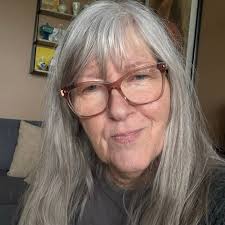 Gestur hinn blíði og fagri Í síðustu viku kvöddum við Gest Guðmundsson, og  vonum seinna er hér minningagrein sem birtist í blaði allra landsmanna á  sólfarardegi hans. "Fáir menn, ef nokkur, hafa