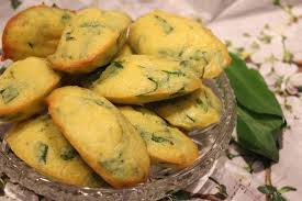 Madeleines A L Ail Des Ours Ail Des Ours Recette Apero Ete Recettes De Cuisine