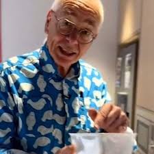 Dr Karl explains why plastic containers are never dry after being cleaned  in the dishwasher