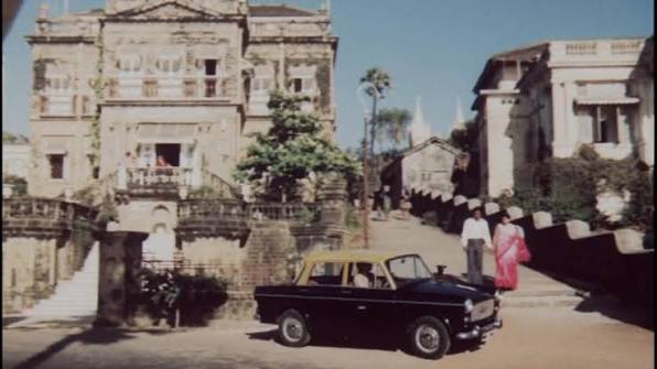 Shah Rukh Khan’s iconic mansion, Mannat, was originally built as a queen's mansion.Oral history and city records indicate it was built in the late 1800s by Raja Bijai Sen (the Raja of Mandi, a former princely state in present-day Himachal Pradesh)