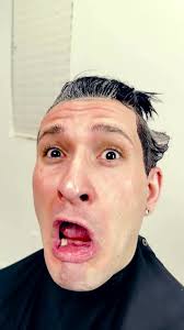 Daniel Trojan just leveled up my hair game. If you wanna look this good,  hit him up ASAP. Seriously, call him—you ain’t looking your best right now…  people been talking.