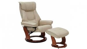 It features clean, modern lines, so it's ideal for smaller spaces and contemporary decor. Orebro Leather Recliner And Footstool Ledersessel Relaxliege Fernsehsessel Leder