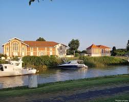 La Maison Du Douanier Saint Christoly Medoc Soulac Sur Mer Gironde Petit Pois