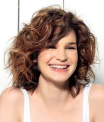 afbeeldingsresultaat voor halflang kapsel krullen haar styling haare locken perucke frisuren
