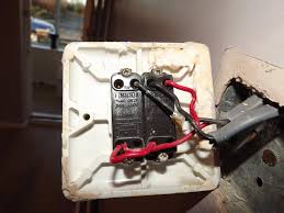If there is only one power source that will power the separately controlled lights or devices then the single power feed wire attaches to one side of the stack. Installing New 10 Amp Double 2 Way Lightswitch Diynot Forums