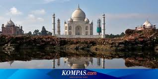 Check spelling or type a new query. Mengenal Taj Mahal Di India Obyek Wisata Yang Dikunjungi Raisa Hamish