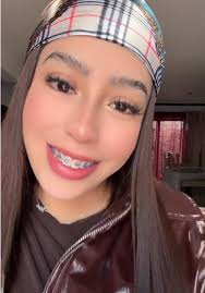 Jijiji: Moments of Good Vibes with Quintana y Andrea